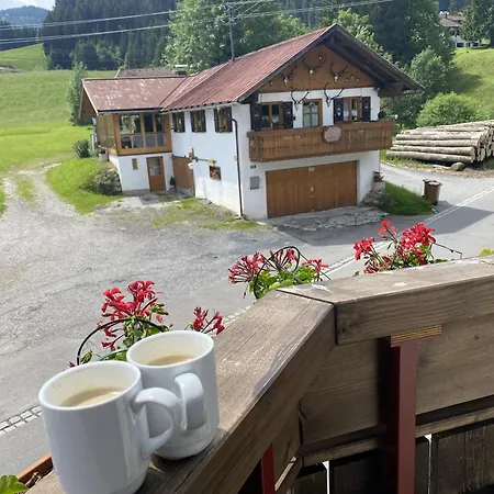 Gæstehus Nagelfluhhaus Hirsch Gunzesried