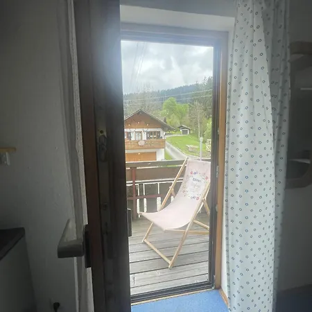 Nagelfluhhaus Hirsch Gæstehus