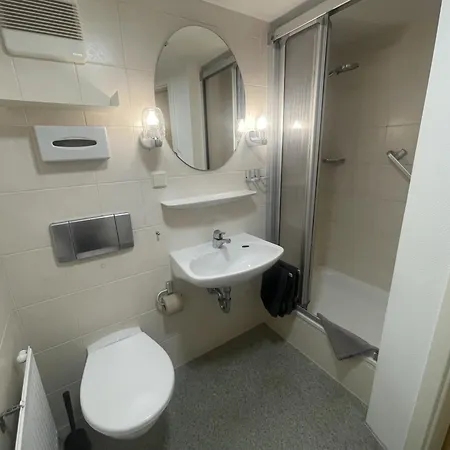 Gæstehus Nagelfluhhaus Hirsch 3*