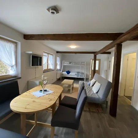 Hotel Nagelfluhhaus Hirsch 3*